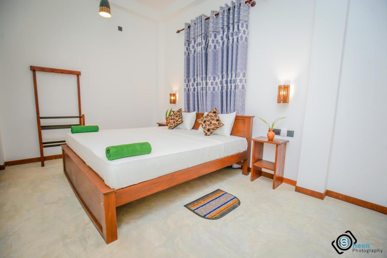 Sweet Emotion Otel Mirissa Dış mekan fotoğraf